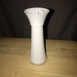 Tupperware Vintage White Jiffi Sift-n-Store 297-40